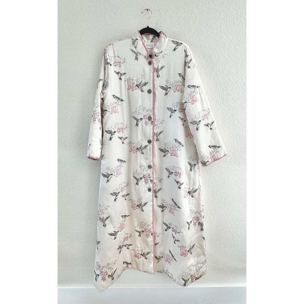 National Wildlife Federation Robe Womens L‎ Cream Pink Hummingbird Vintage Satin